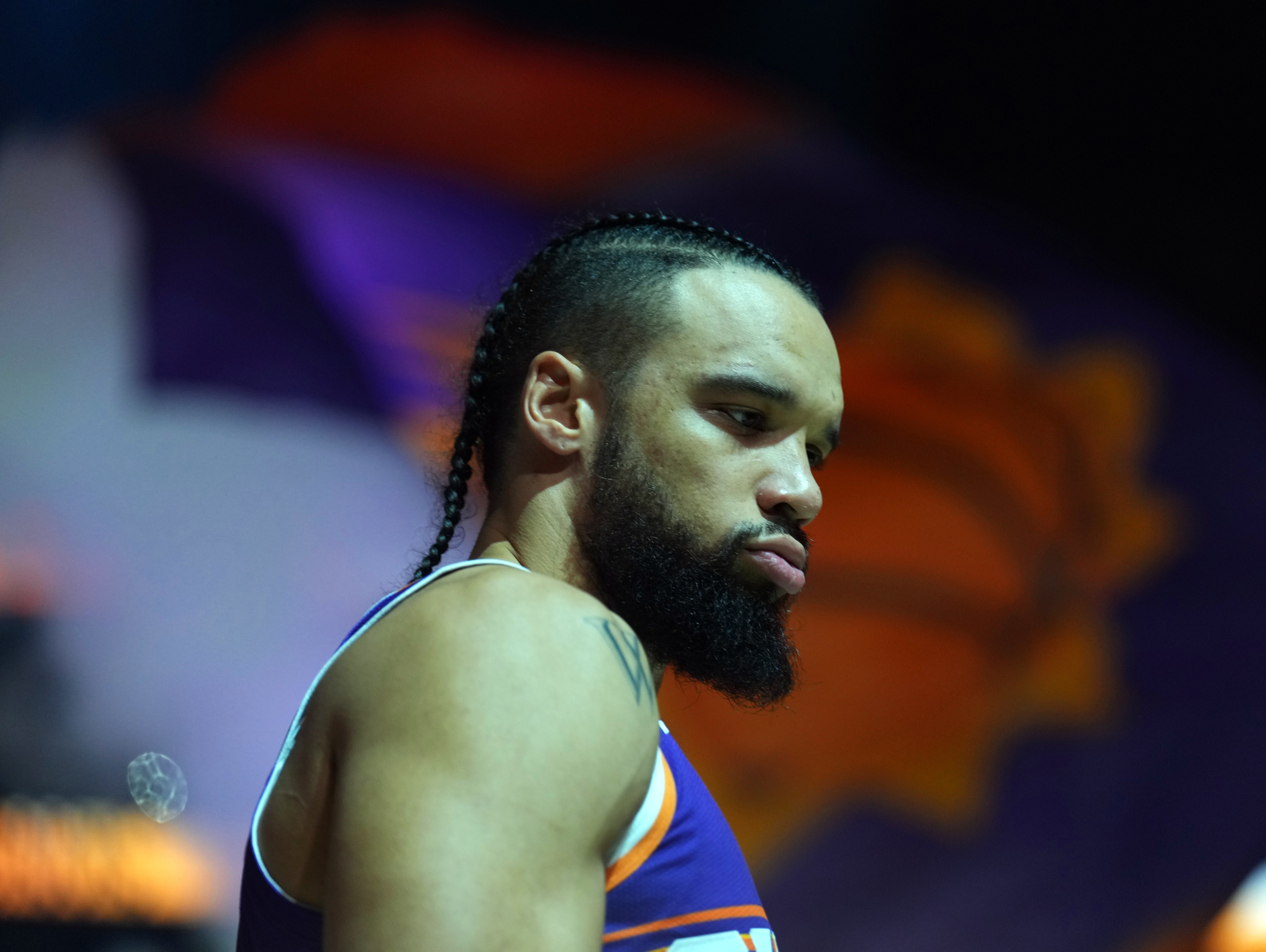 鲍威尔：我们知道狄龙的伎俩 我一般不搭理&amp;但他要动手那我不惯着